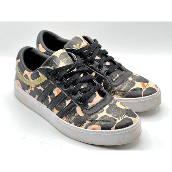 adidas Shoes - Adidas x Marimekko Floral Camo Athletic Sneakers Shoes Women's Size 7